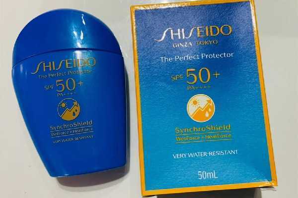 资生堂蓝胖子和安耐晒金瓶哪个好