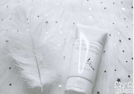 舒冷藻萃舒润洗发精怎么样?舒冷藻萃舒润洗发精使用方法 舒冷藻萃舒润洗发精怎么样?舒冷藻萃舒润洗发精使用方法