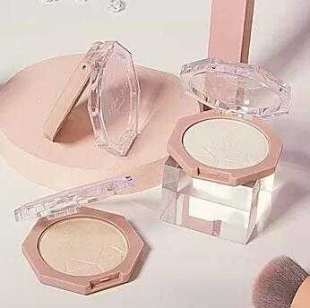 彩妆高光怎么用?美妆高光工具都如何使用 彩妆高光怎么用?美妆高光工具都如何使用