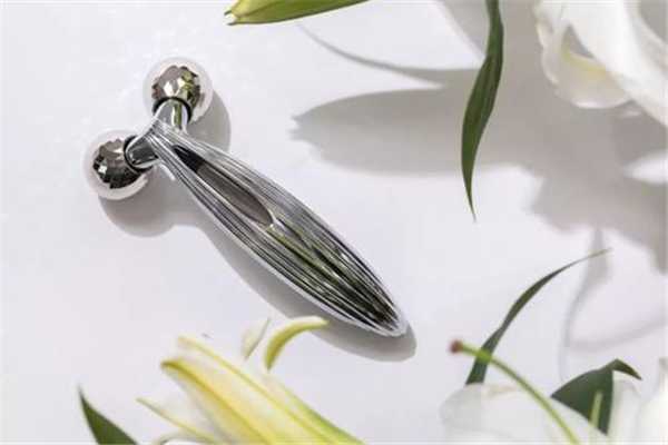 美容仪能去眼袋吗?美容仪对眼睛有危害吗 美容仪能去眼袋吗?美容仪对眼睛有危害吗