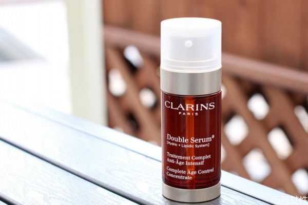 娇韵诗双萃精华好用吗？娇韵诗双萃精华有什么作用