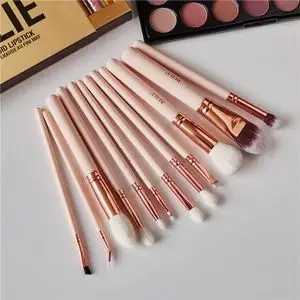 粉底刷可以刷素颜霜吗