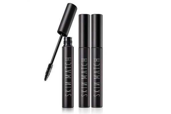 睫毛膏在眼影之前还是之后使用 睫毛膏在眼影之前还是之后使用