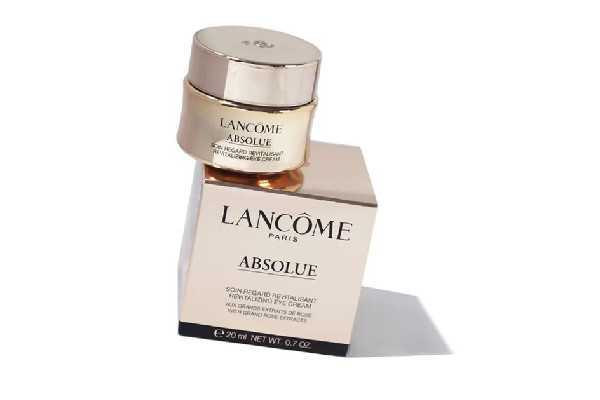 兰蔻菁纯眼霜对眼袋有用吗 兰蔻菁纯眼霜对眼袋有用吗