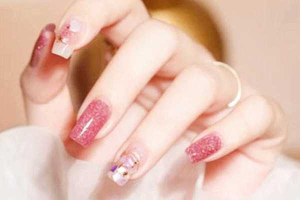 为啥美甲做完总是翘边