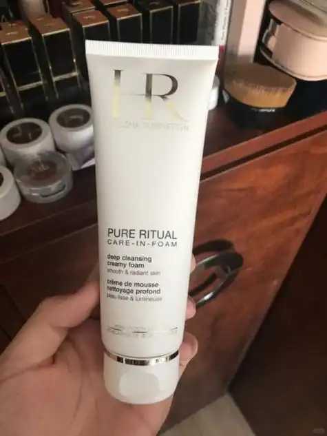 洁面霜是必须要用的吗