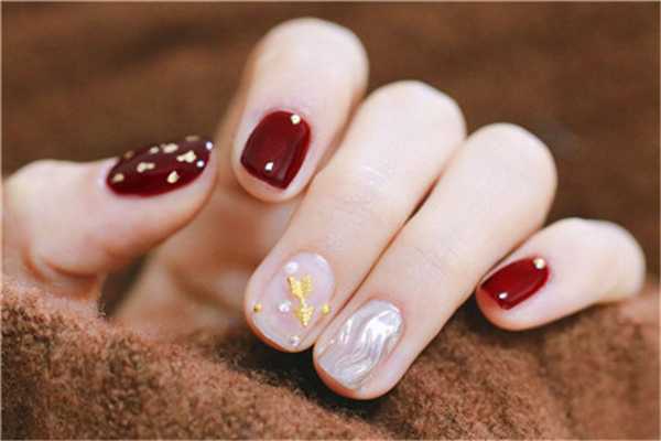 美甲底胶有点粘怎么办 美甲底胶有点粘怎么办