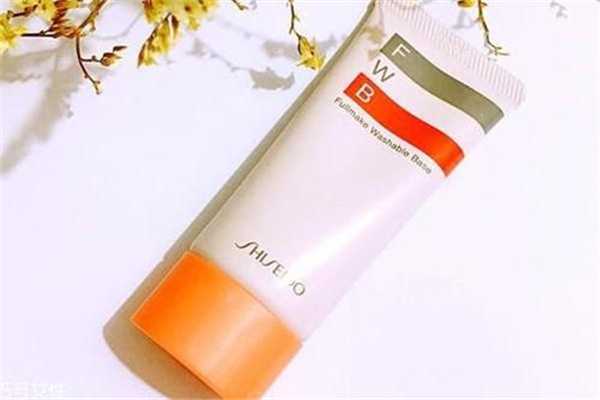 隔离霜用手还是用美妆蛋