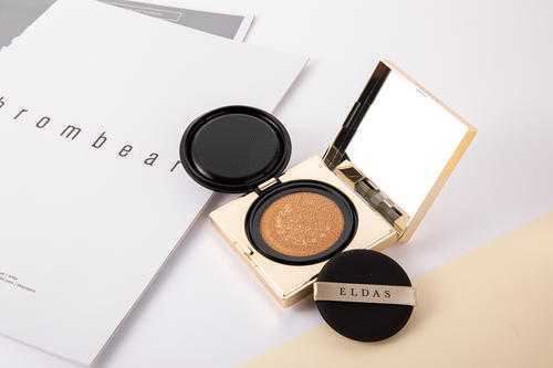 气垫要用散粉定妆吗 气垫要用散粉定妆吗