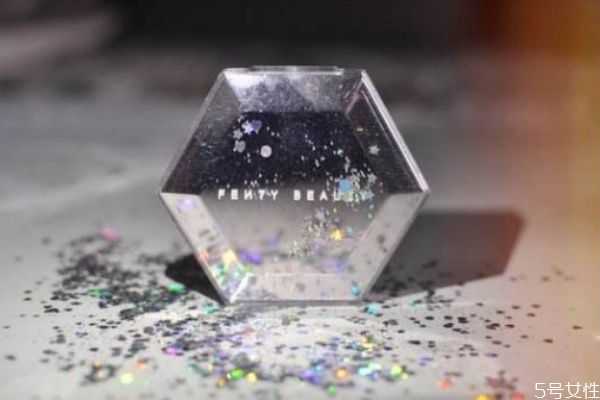 高光怎么打才显得鼻子挺？怎样打高光鼻子