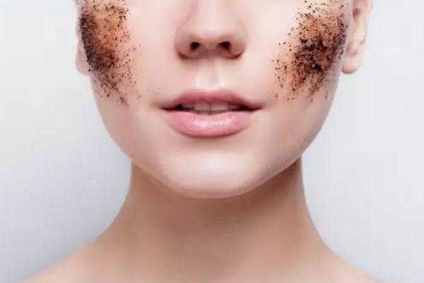 去角质的洗面奶能天天用吗