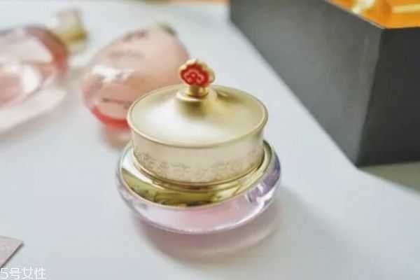 后哪个系列适合油皮