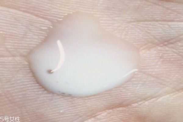 欧缇丽淡斑精华怎么用 欧缇丽淡斑精华怎么用