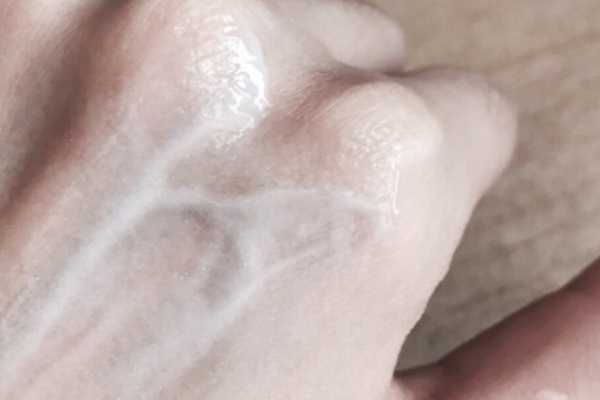 olay小白瓶怎么建立耐受 olay小白瓶怎么建立耐受