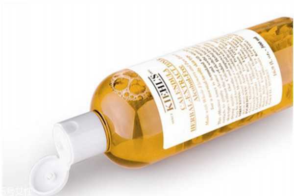 科颜氏金盏花水适合什么肤质