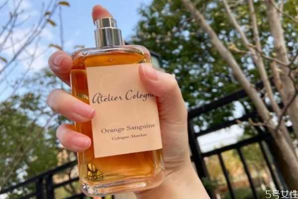 比较好闻的淡香型香水