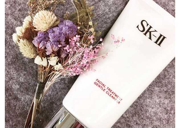 混合肌肤用什么洗面奶