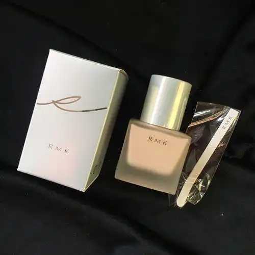 粉底霜变干了还能用吗