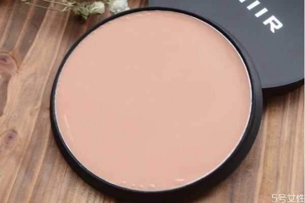 男生如何正确使用遮瑕?教你如何使用遮瑕膏 男生如何正确使用遮瑕?教你如何使用遮瑕膏