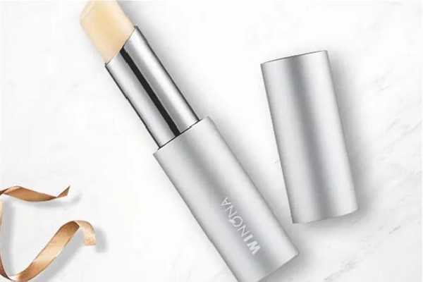 唇膏和变色唇膏哪个好？唇膏和变色唇膏的危害