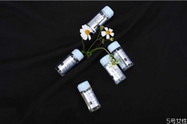 熊果苷原液用在哪一步?熊果苷原液早上能用吗 熊果苷原液用在哪一步?熊果苷原液早上能用吗