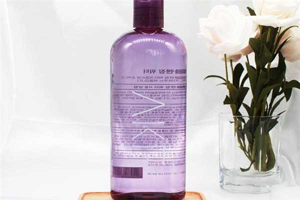 akf紫苏卸妆水有酒精吗