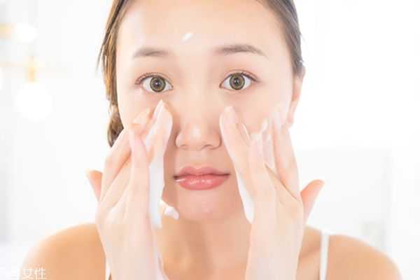 皂基洗面奶多久用一次