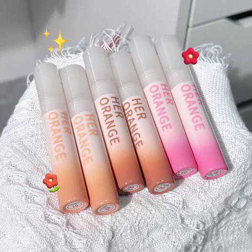 唇蜜一次的使用量是多少 唇蜜一次的使用量是多少