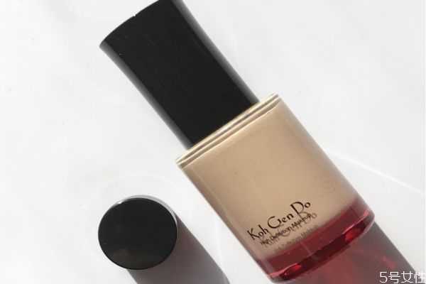 江原道粉底液适合油皮吗 江原道粉底液适合油皮吗