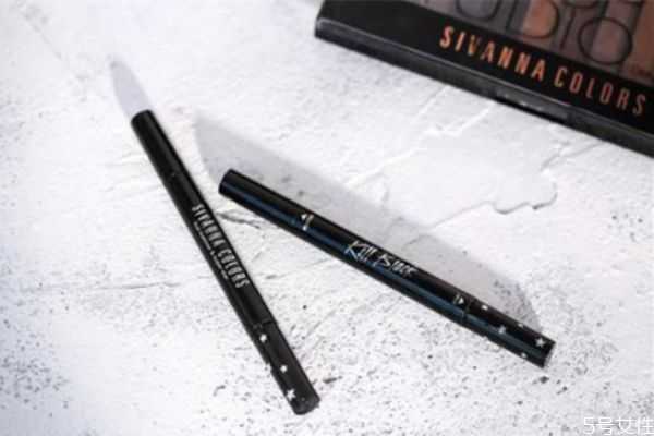 眼线怎么不晕染?怎么样才能让眼线不晕染 眼线怎么不晕染?怎么样才能让眼线不晕染