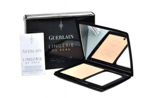 干皮定妆用什么好?定妆用散粉好还是粉饼好 干皮定妆用什么好?定妆用散粉好还是粉饼好