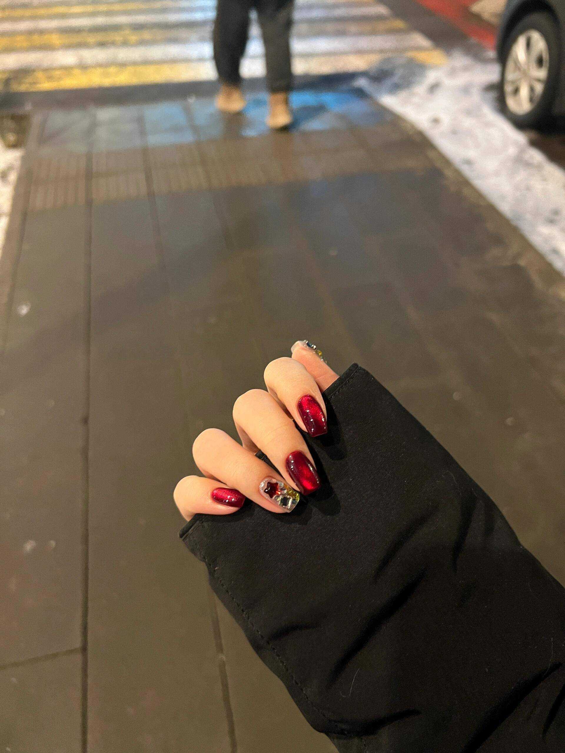 哪个猫眼颜色指甲好看 哪个猫眼颜色指甲好看