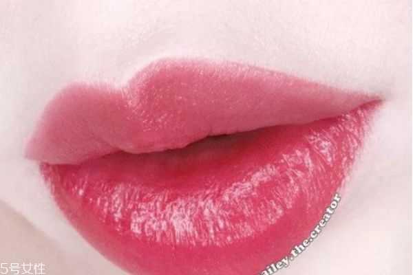 最适合夏季的口红 夏季口红颜色推荐 最适合夏季的口红 夏季口红颜色推荐