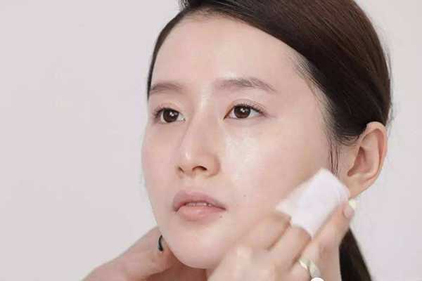 茵芙莎流金水孕妇可以用吗 茵芙莎流金水孕妇可以用吗