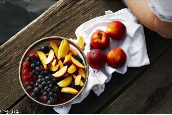 吃什么水果能美白全身