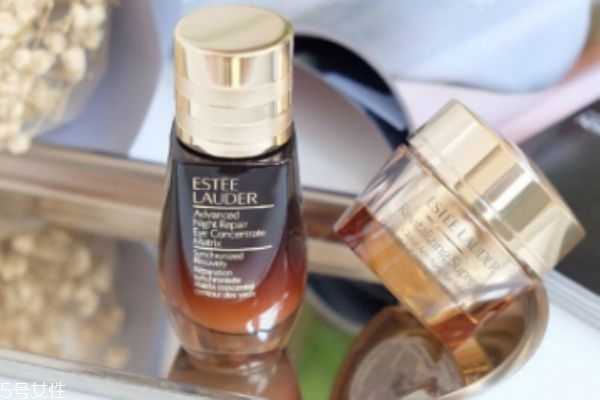 雅诗兰黛护眼精华和眼霜哪个好用 雅诗兰黛护眼精华和眼霜哪个好用