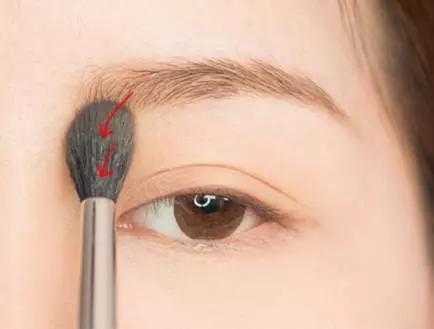 眼妆怎么画最迷人漂亮？怎样画眼妆简单又漂亮