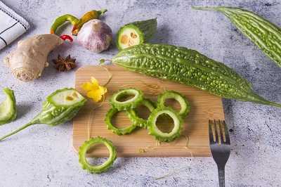 降尿酸最快的十种食物一览表 降尿酸最快的十种食物一览表