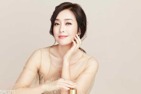 油性皮肤怎么洗脸最好 和油腻感说bye