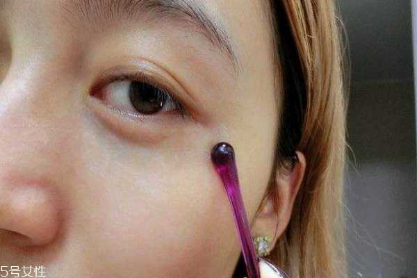 眼霜为什么起脂肪粒