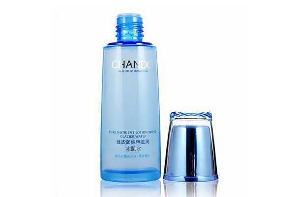 爽肤水为什么含有酒精？有什么作用？