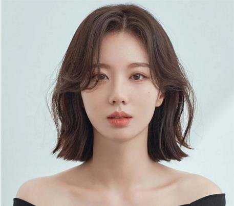 短发发型女2025新款,5款最新减龄青春造型分享 短发发型女2025新款,5款最新减龄青春造型分享