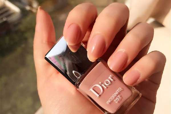 指甲油买什么牌子的好 指甲油买什么牌子的好