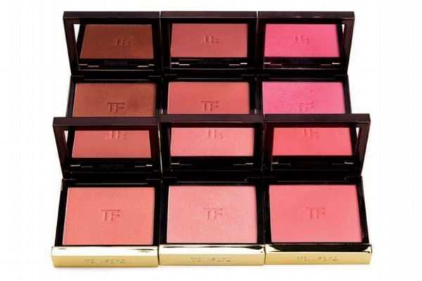 什么牌子的腮红好用细腻？