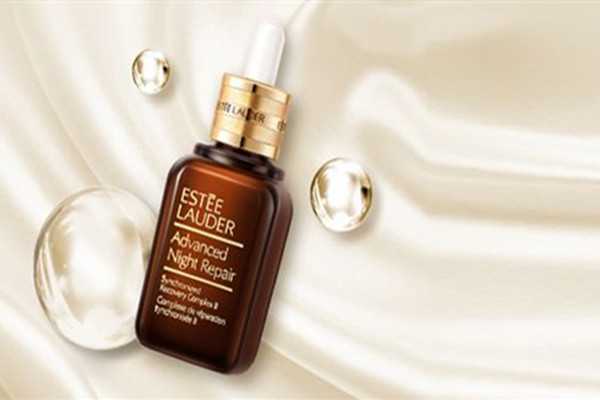 雅诗兰黛特润修护肌透精华露好用吗 雅诗兰黛特润修护肌透精华露好用吗