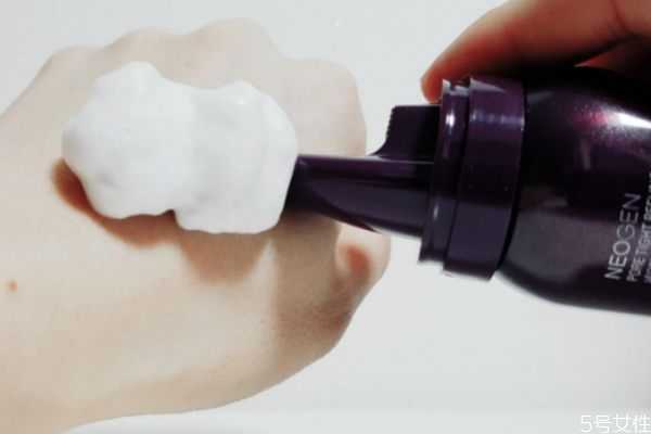 怎么判断自己有没有角质?角质层的作用