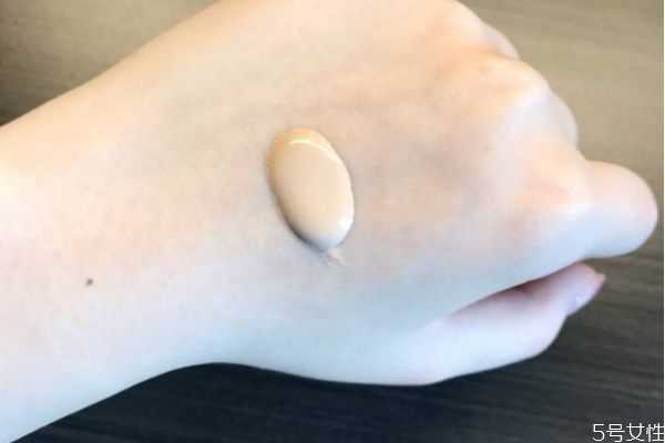 如何区分化妆的好坏 如何区分化妆的好坏