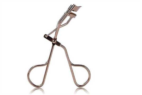 睫毛夹多久换一次