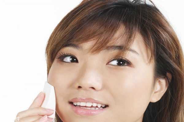 无泡洁面是什么