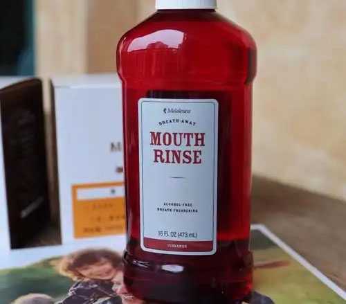 漱口水起沫子是怎么回事 漱口水起沫子是怎么回事